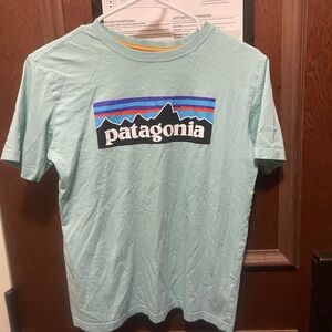 Patagonia Kids Aqua Graphic Tee Size XL (14)